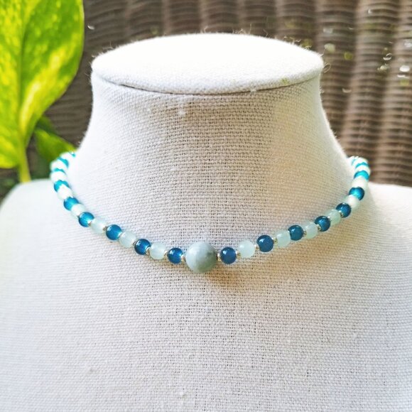 Y2K Amazonite Crystal Beaded Choker, Thin Boho Choker, Dainty Small Bead Choker - Picture 3 of 7